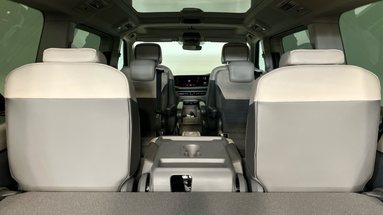 Volkswagen Multivan 2.0 TDI Style 5dr LWB DSG Diesel Estate